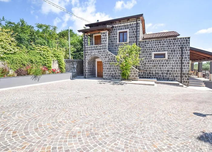 Gorgeous Home In Caiazzo